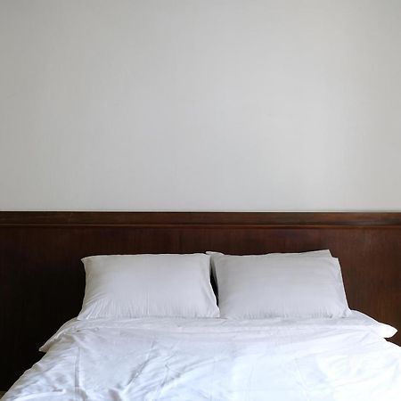 Ep1 Shophouse Hotell Bangkok Exteriör bild